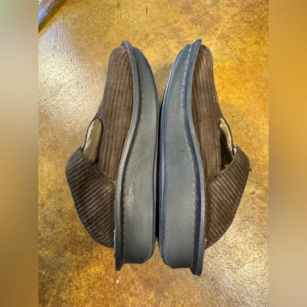 Algeria fur lined brown corduroy slip on mary Jane orthepedic shoes 9 - Picture 6 of 11